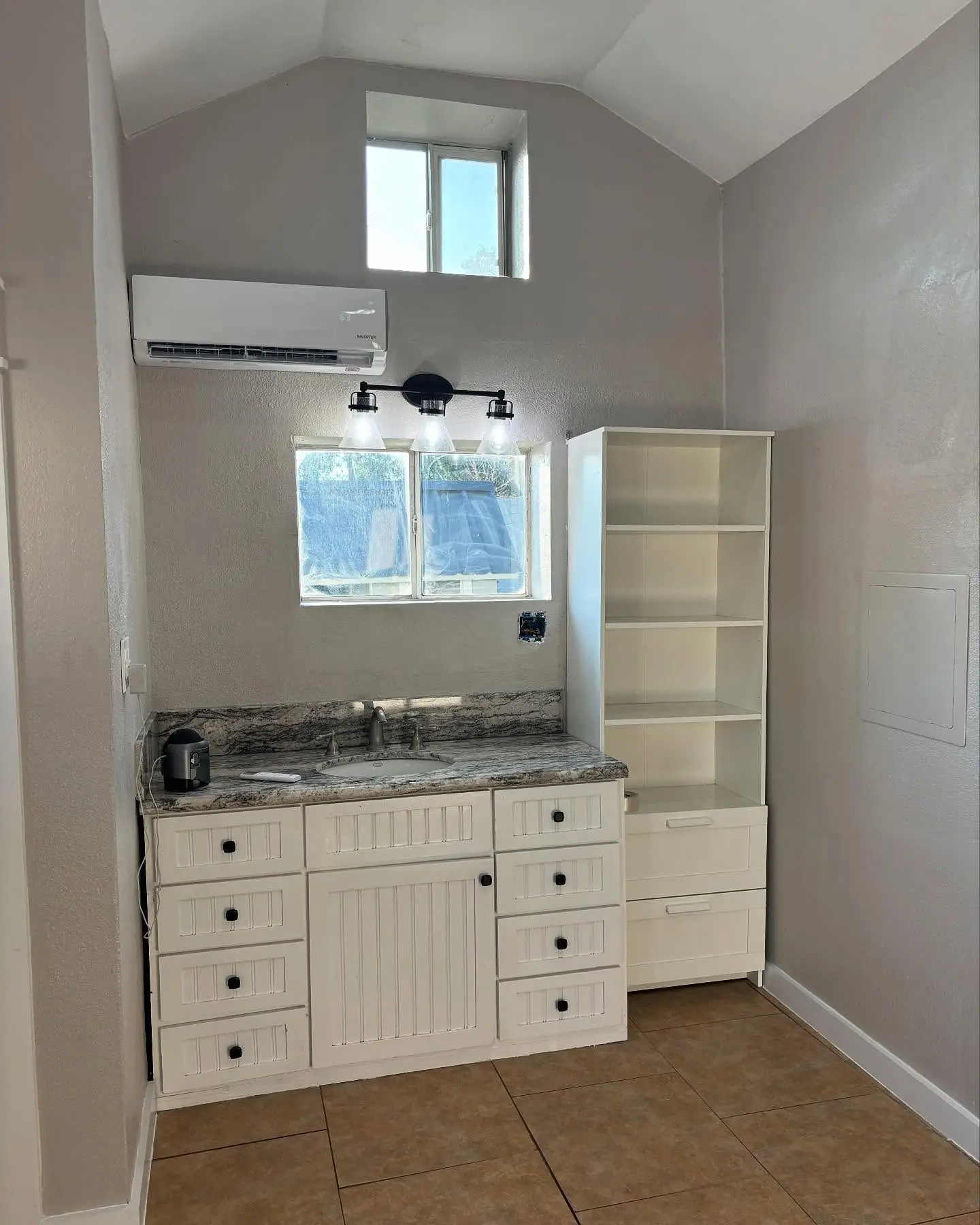 Guest House Renovation – tile installation by Mountain Ridge Renovations in Denver, Colorado